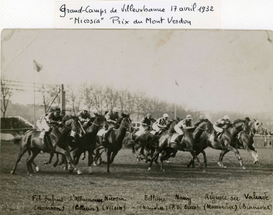 Les courses au Grand Camp, 17 avril 1932 (AMV, fonds R. Vilain)