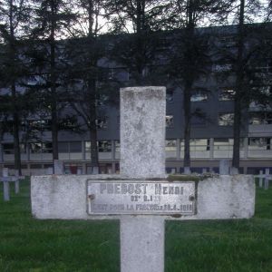 Tombe d’Henri Prébost, nécropole nationale de la Doua. Photo : C.J. Buisson