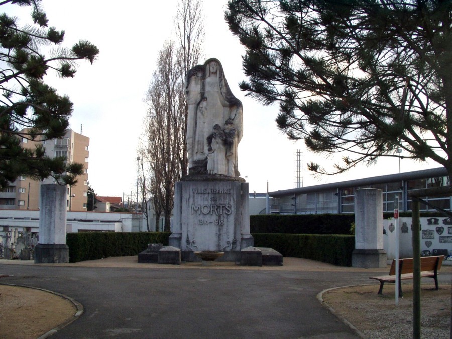 monument-aux-morts.JPG