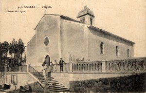 Eglise Saint-Julien de Cusset, carte postale, début du XXe siècle, source : 2Fi401