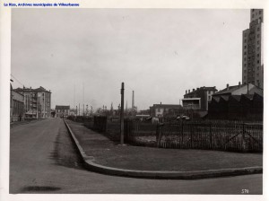 Quartier Gratte-ciel : emplacement de la place Chanoine Boursier, 1935.