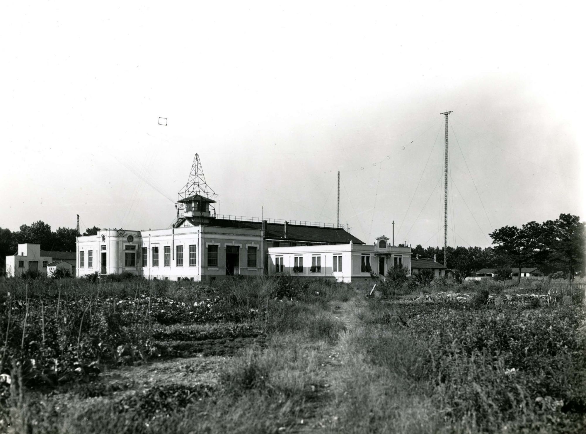 La Station radio-émettrice de Lyon-La Doua