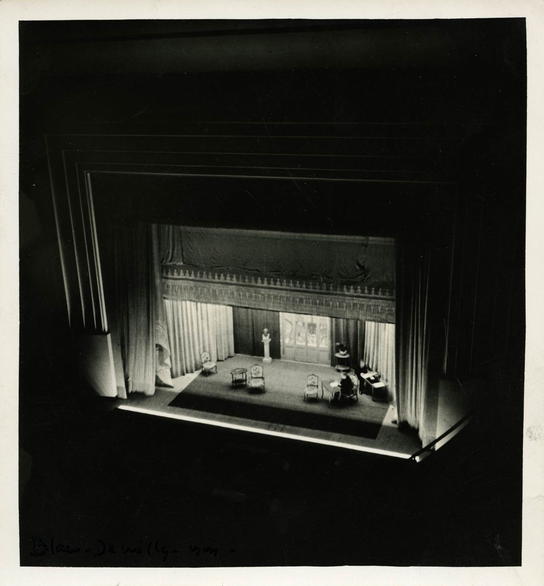 Photographie de la scène, photographie fonds Sylvestre